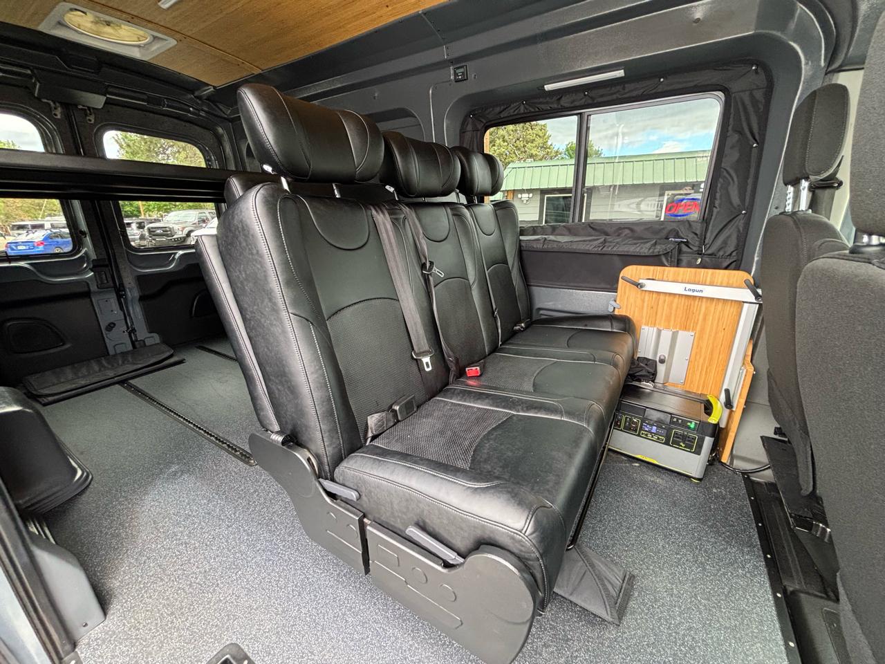 Ford Transit 350 Van Med. Roof w/Sliding Pass. 148-in. WB 2023