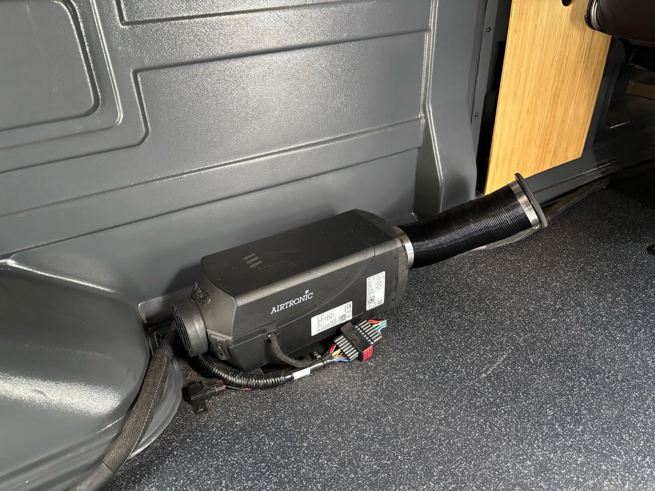Ford Transit 350 Van Med. Roof w/Sliding Pass. 148-in. WB 2023