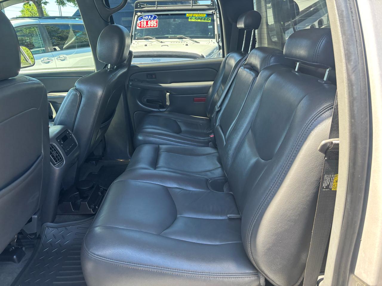Chevrolet Silverado 2500HD 4WD Crew Cab 153" LT 2005