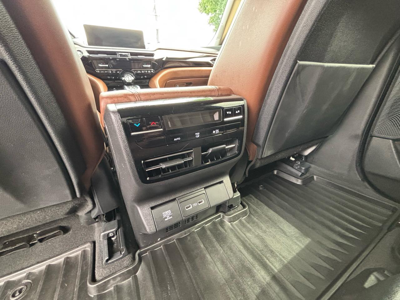 Acura MDX SH-AWD w/Technology Package 2024