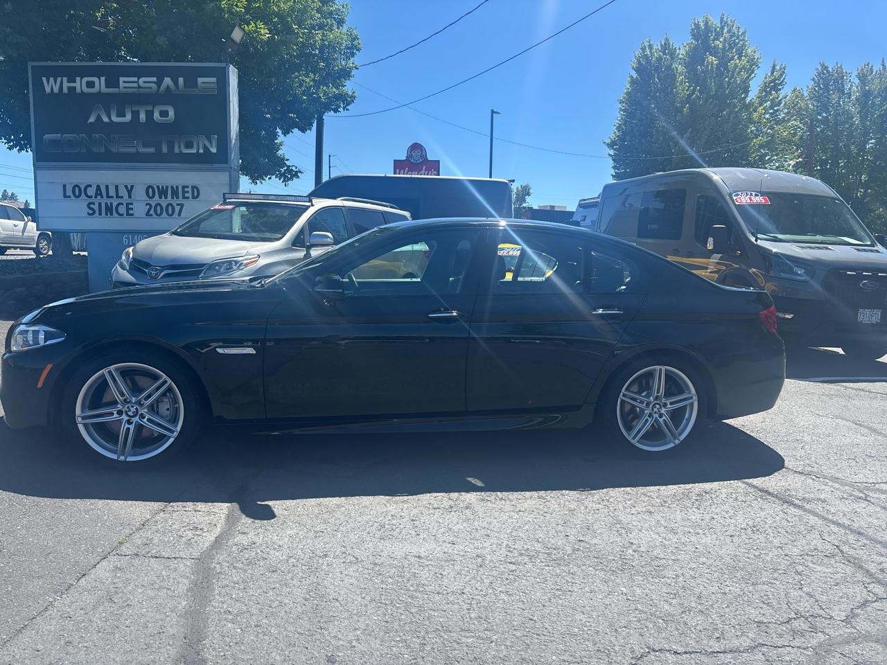 BMW 5-Series 550i xDrive 2014
