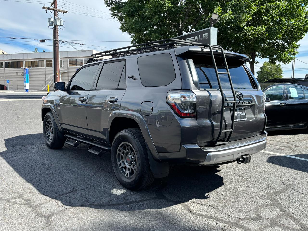Toyota 4Runner TRD Off-Road Prem 4D SUV 4WD 2019