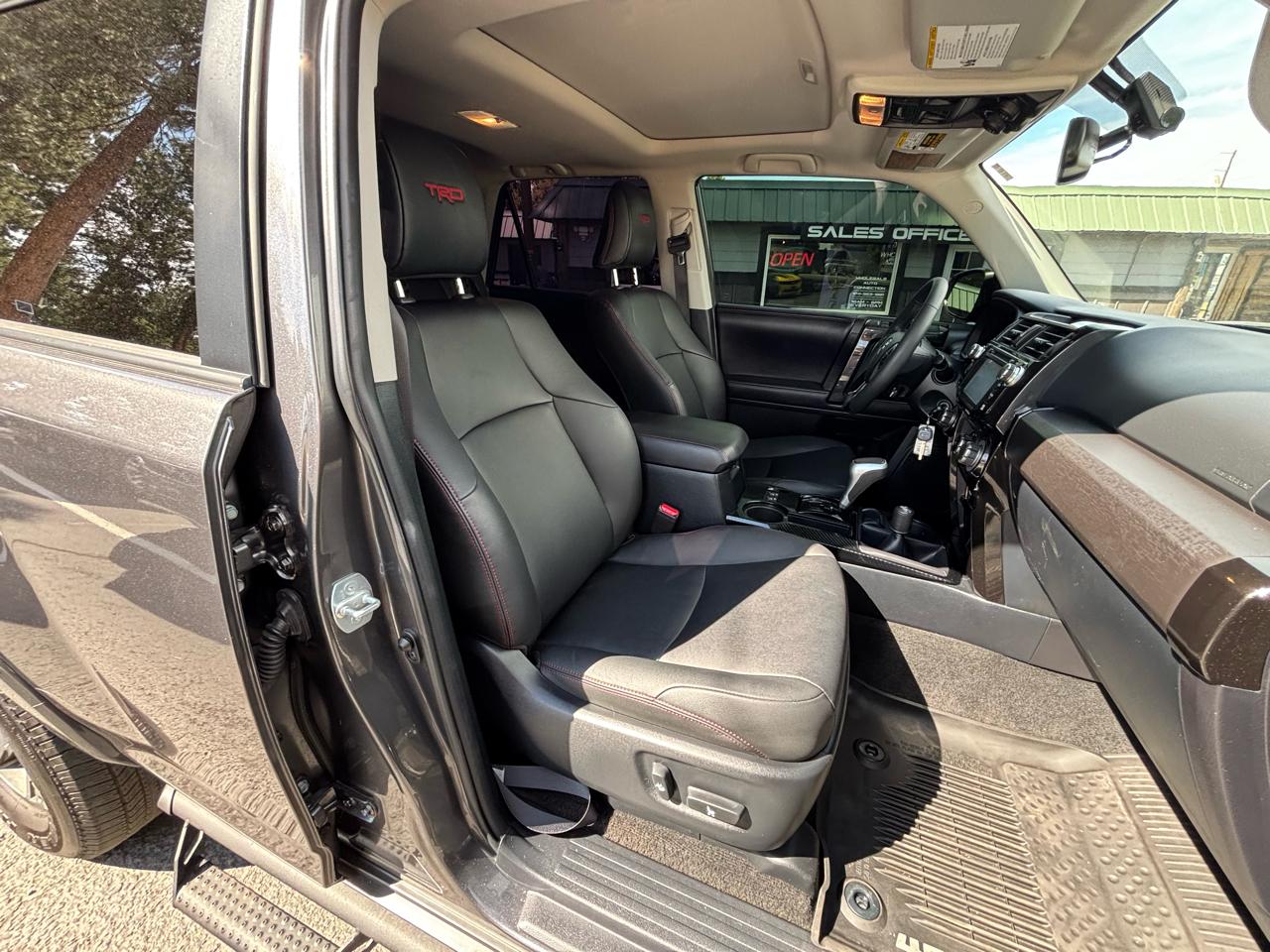 Toyota 4Runner TRD Off-Road Prem 4D SUV 4WD 2019