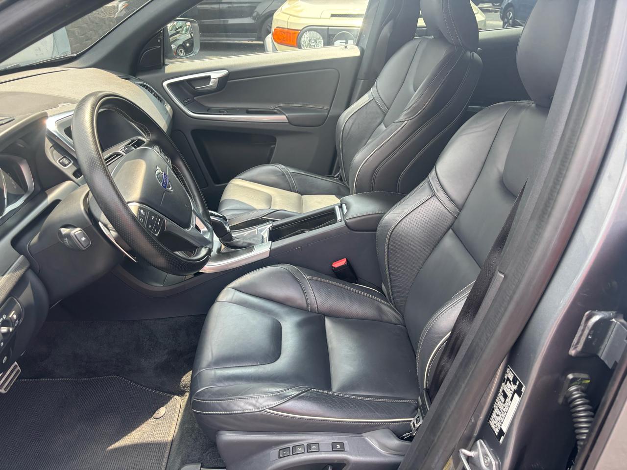 Volvo XC60 T6 Drive-E Platinum AWD 2016