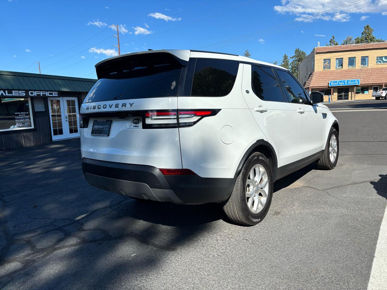 Land Rover Discovery SE 2020