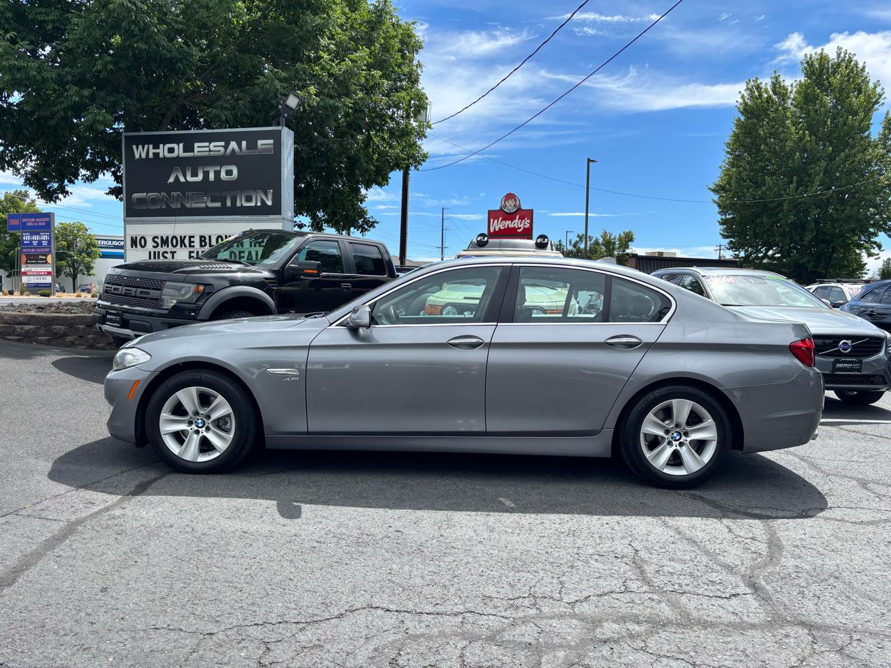 BMW 5-Series 528i xDrive 2012