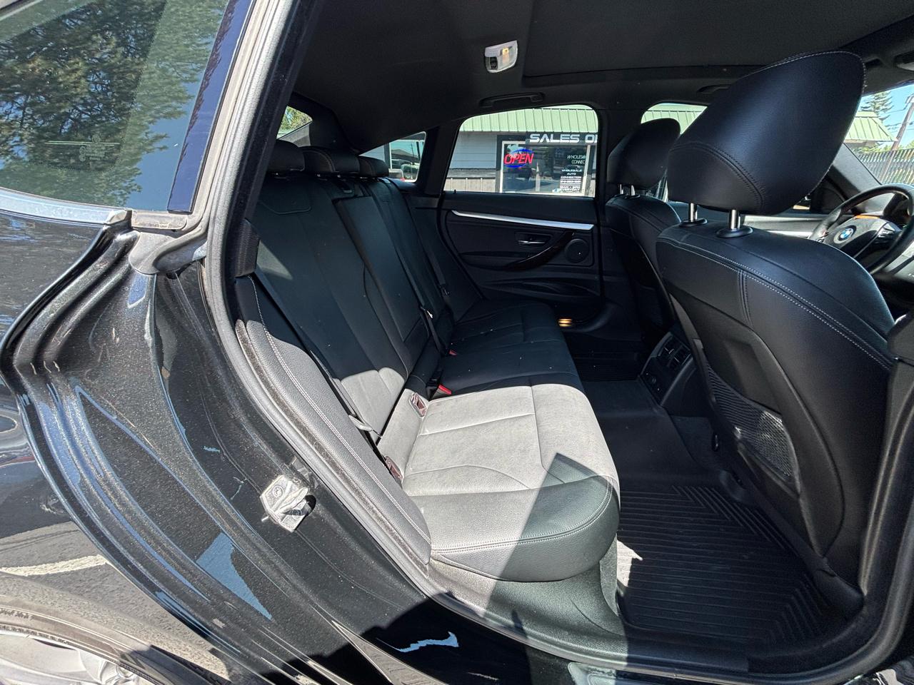 BMW 3-Series Gran Turismo 330i xDrive 2017