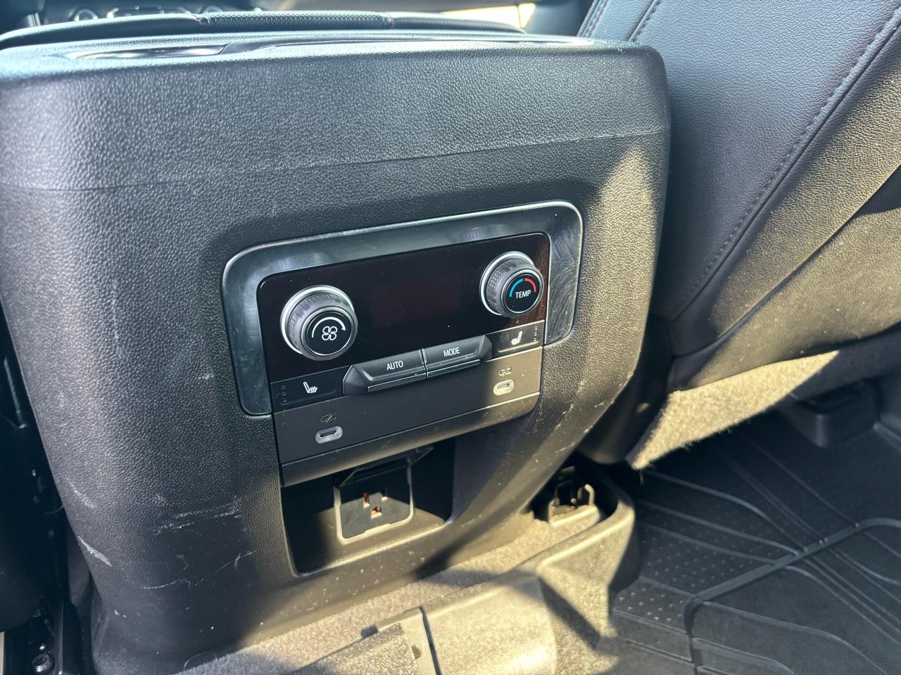 Chevrolet Tahoe RST 4WD 2022