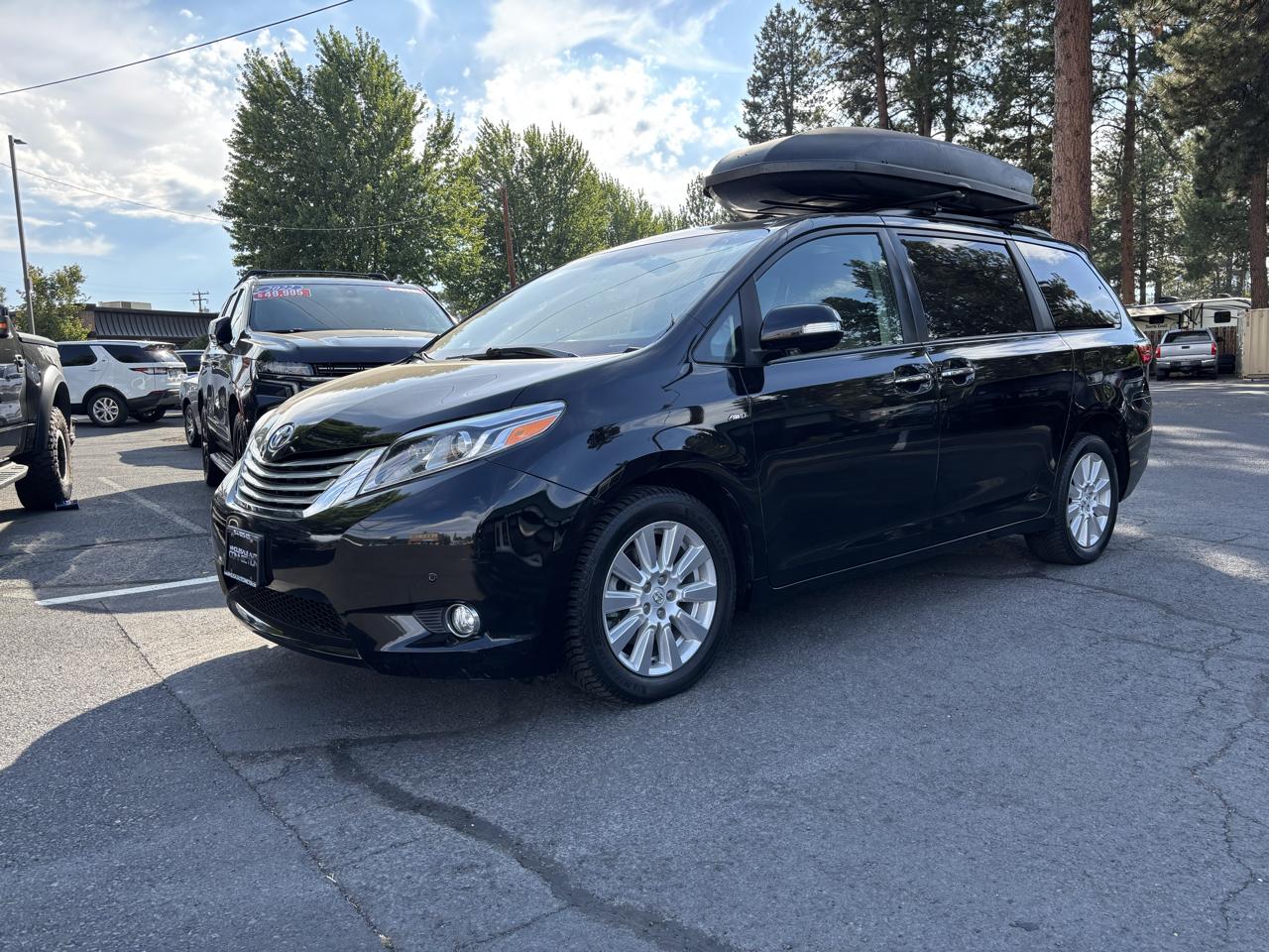 2017 Toyota Sienna Limited Premium AWD 7-Passenger (Natl)