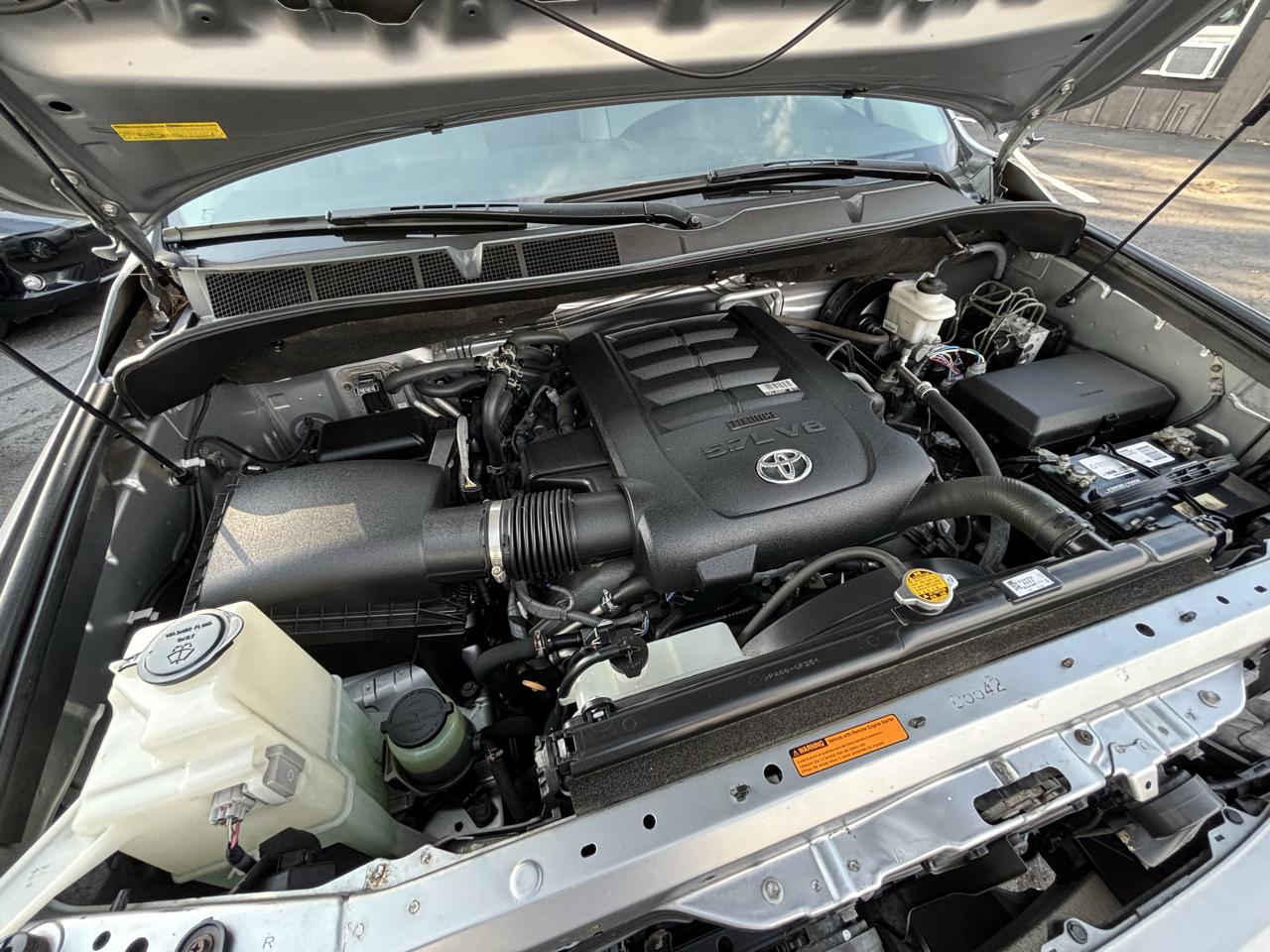 Toyota Sequoia Limited 4WD 2017