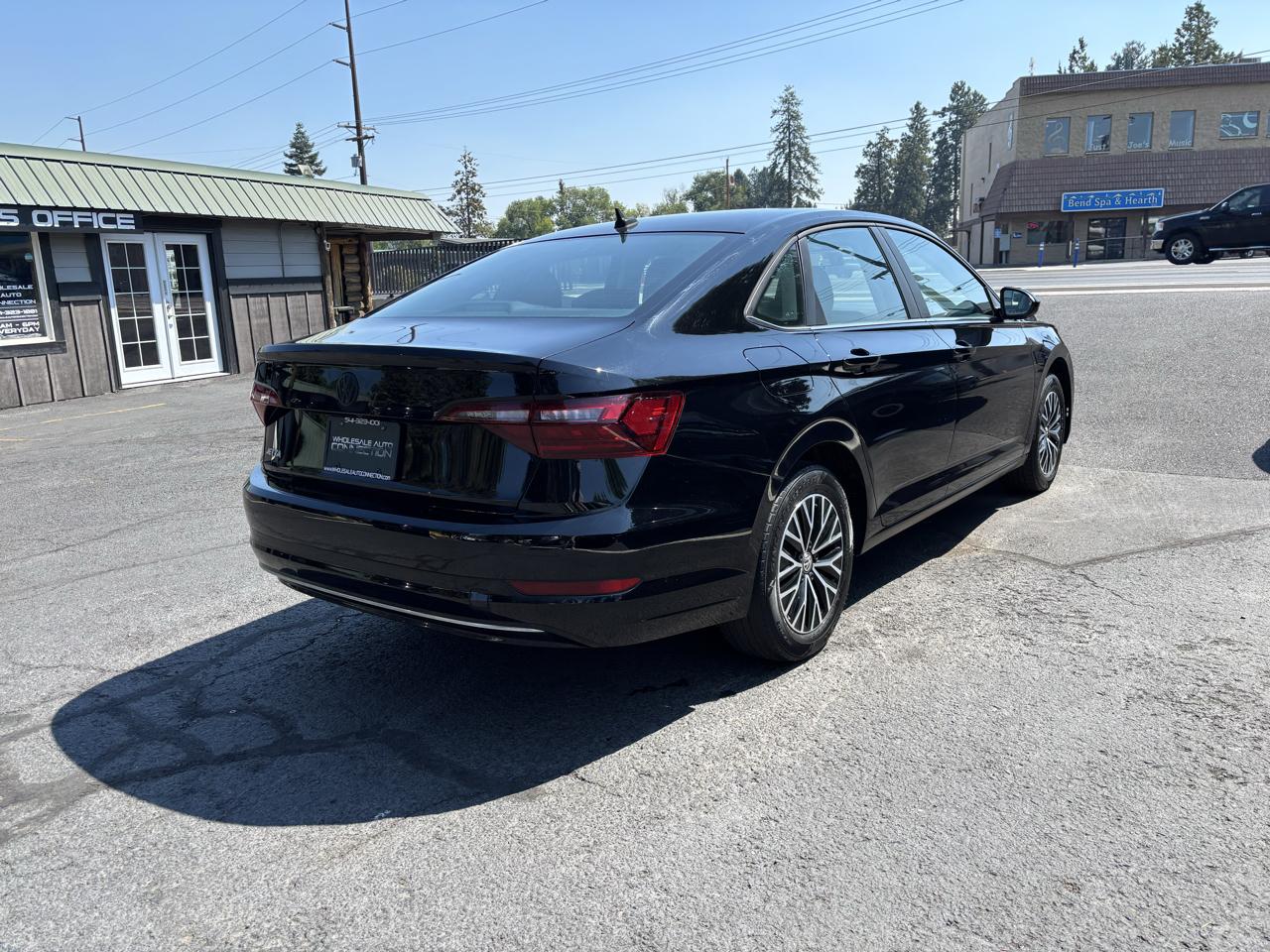 Volkswagen Jetta 1.4T S 6M 2021