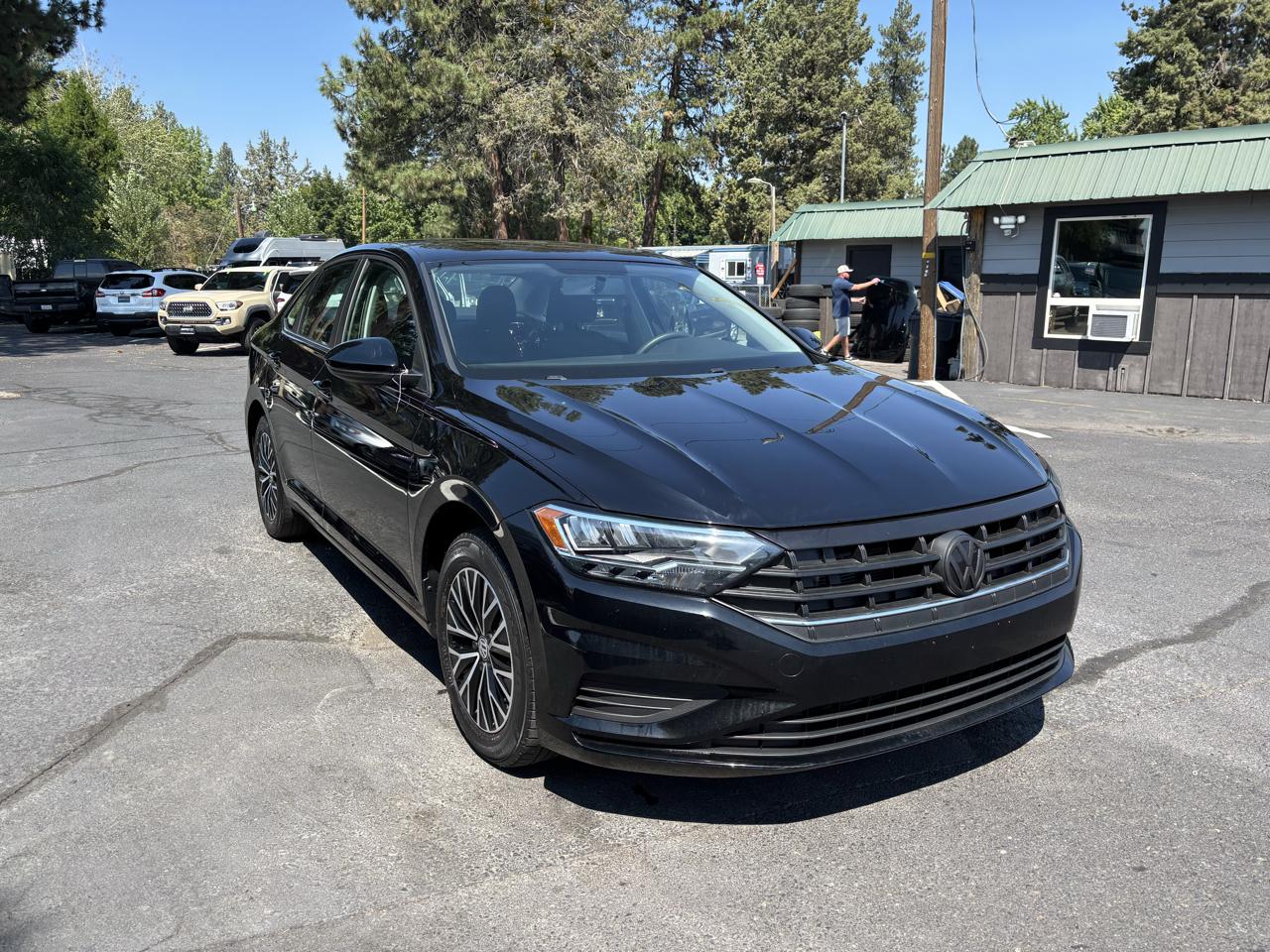 Volkswagen Jetta 1.4T S 6M 2021