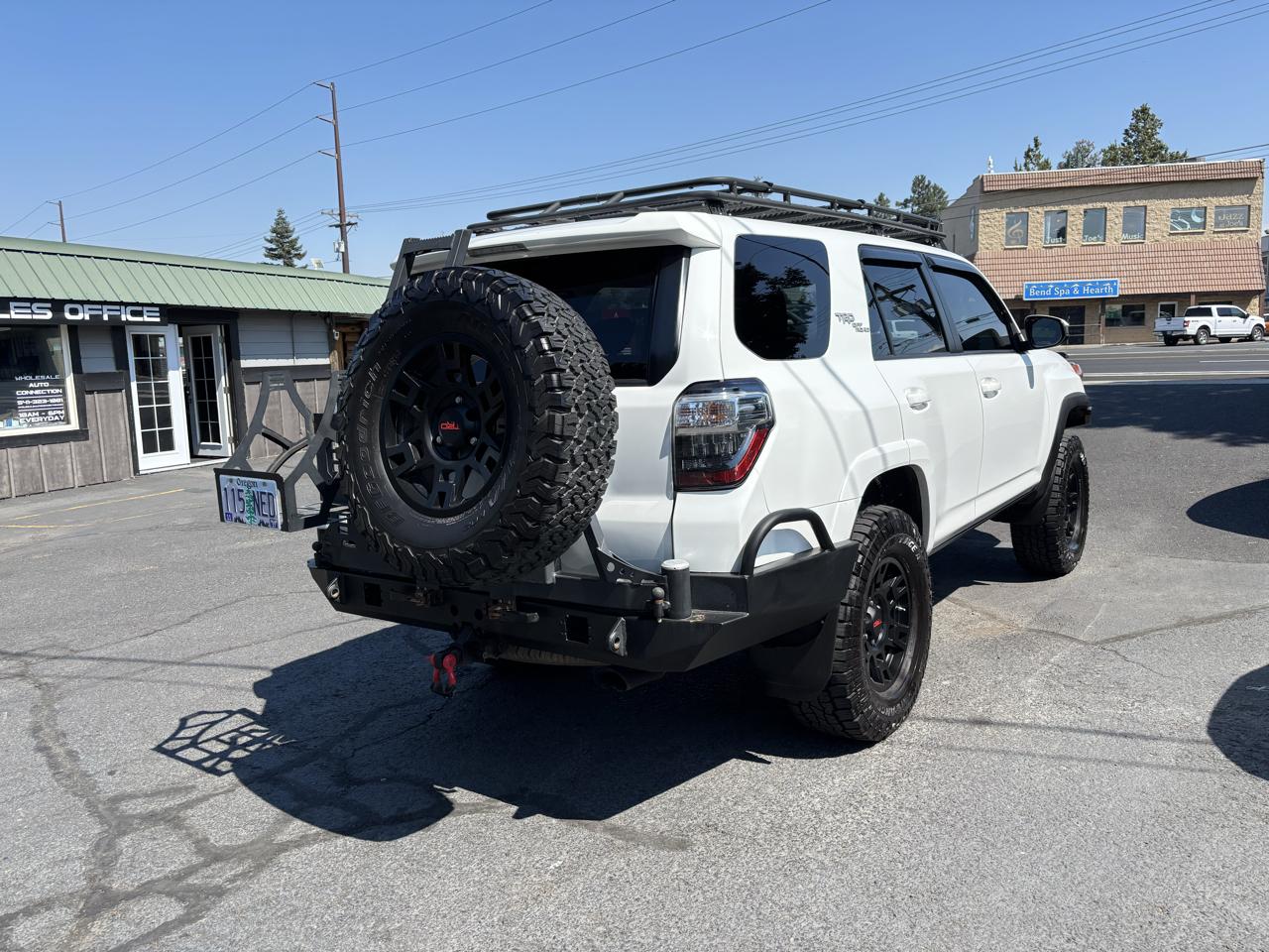 Toyota 4Runner TRD Off Road Premium 4WD (Natl) 2018