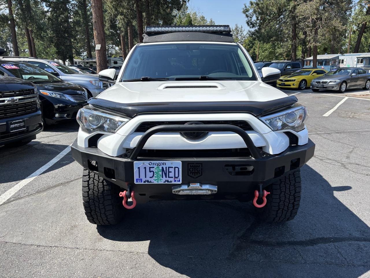 Toyota 4Runner TRD Off Road Premium 4WD (Natl) 2018