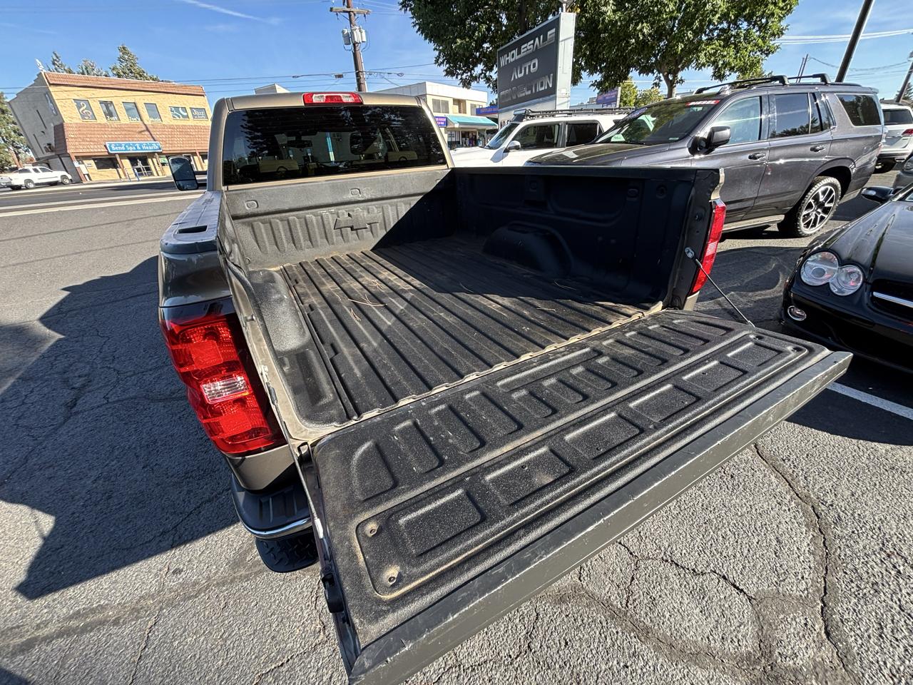 Chevrolet Silverado 1500 4WD Crew Cab 147" LT 2015