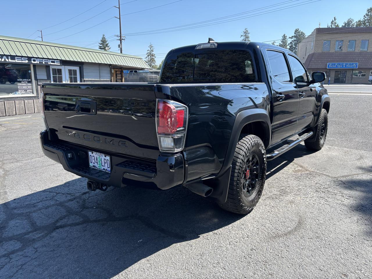 Toyota Tacoma TRD Pro Double Cab 5' Bed V6 4x4 AT (Natl) 2019