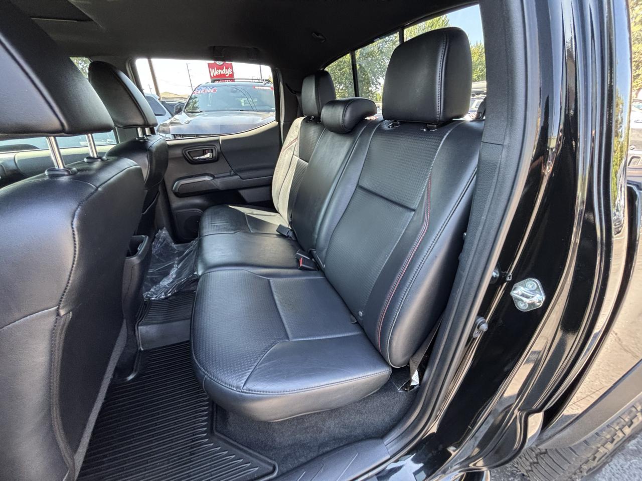 Toyota Tacoma TRD Pro Double Cab 5' Bed V6 4x4 AT (Natl) 2019