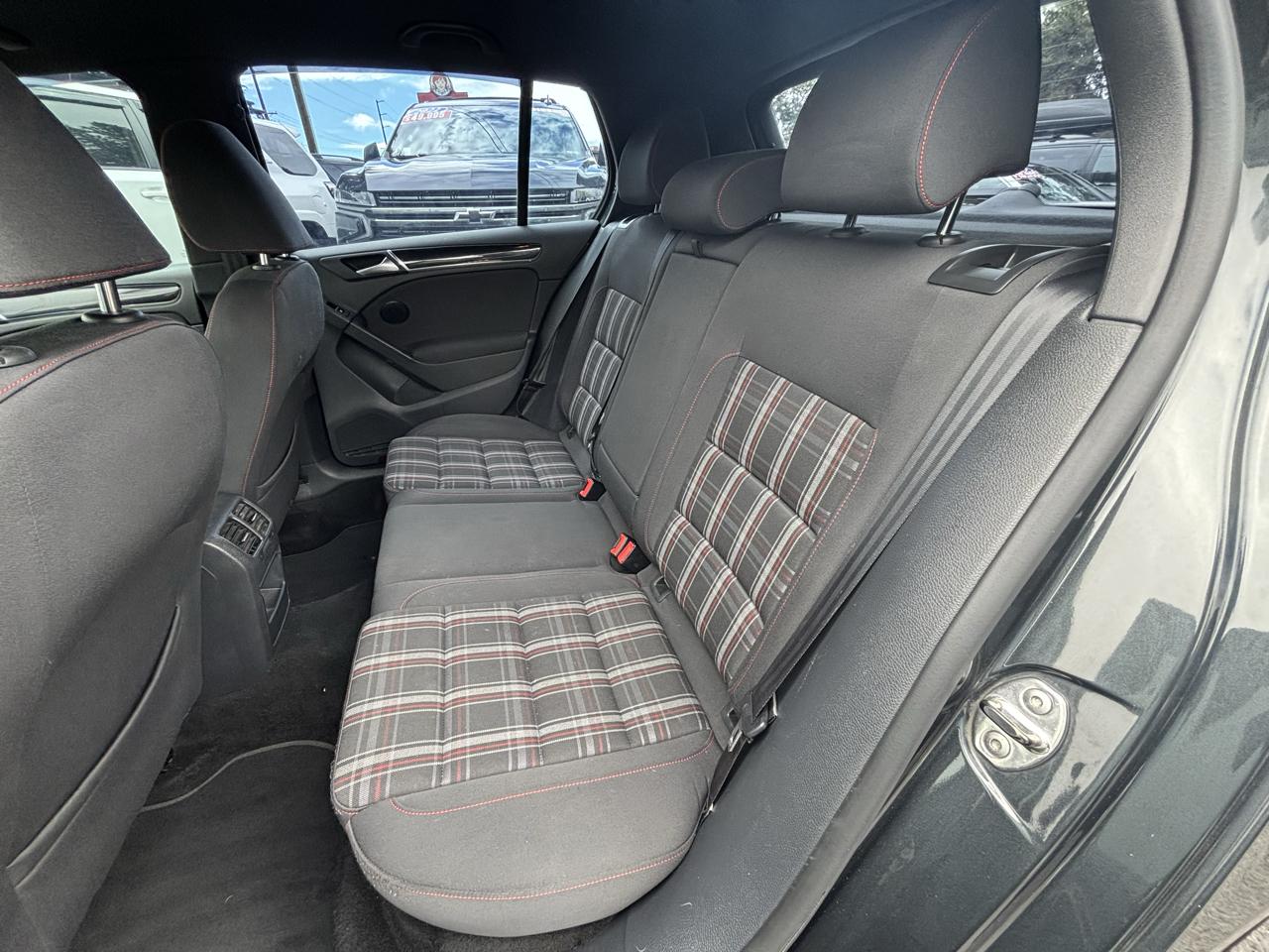 Volkswagen GTI 4-door 2012