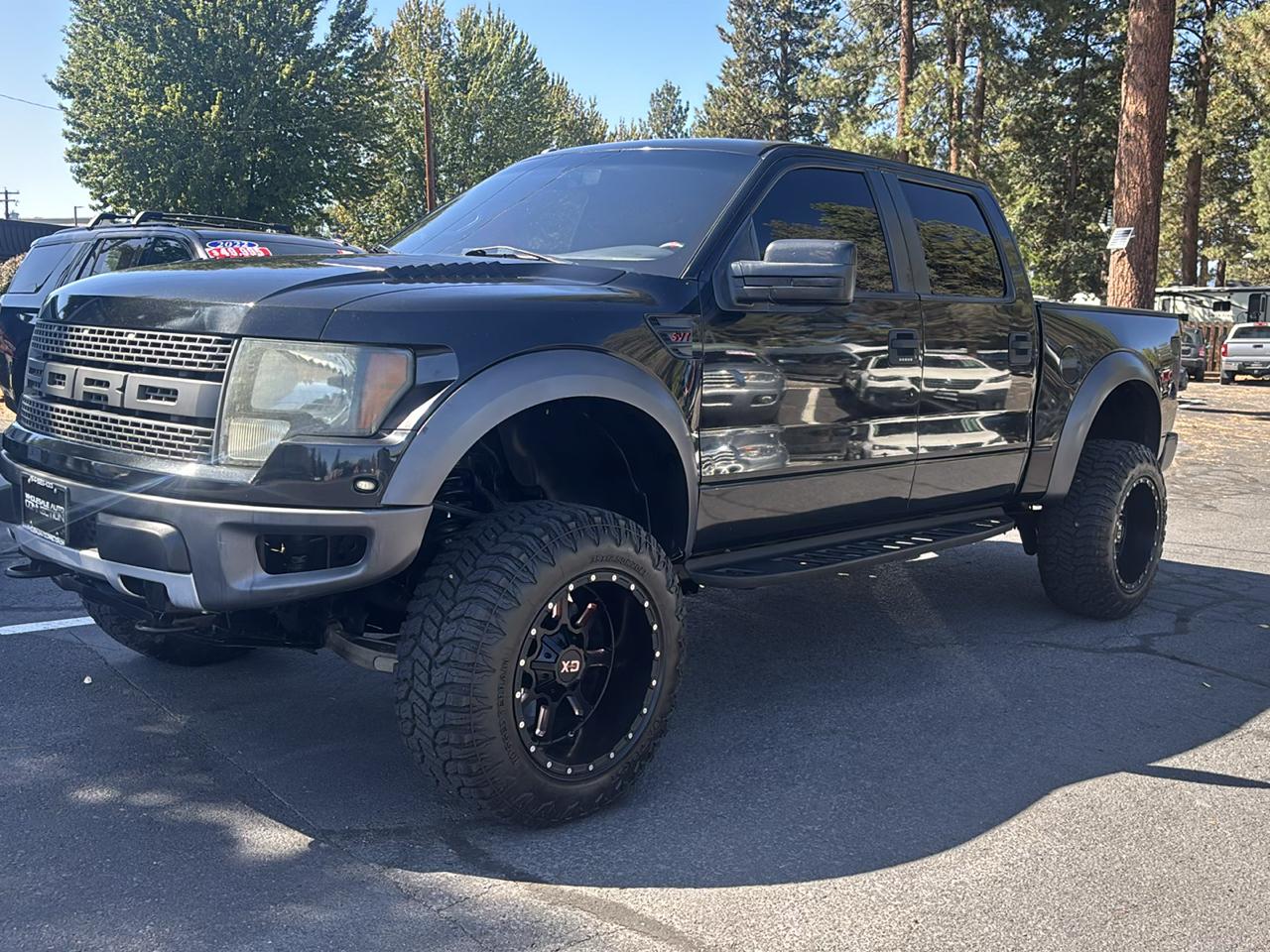 2011 Ford F-150 4WD SuperCrew 145" SVT Raptor