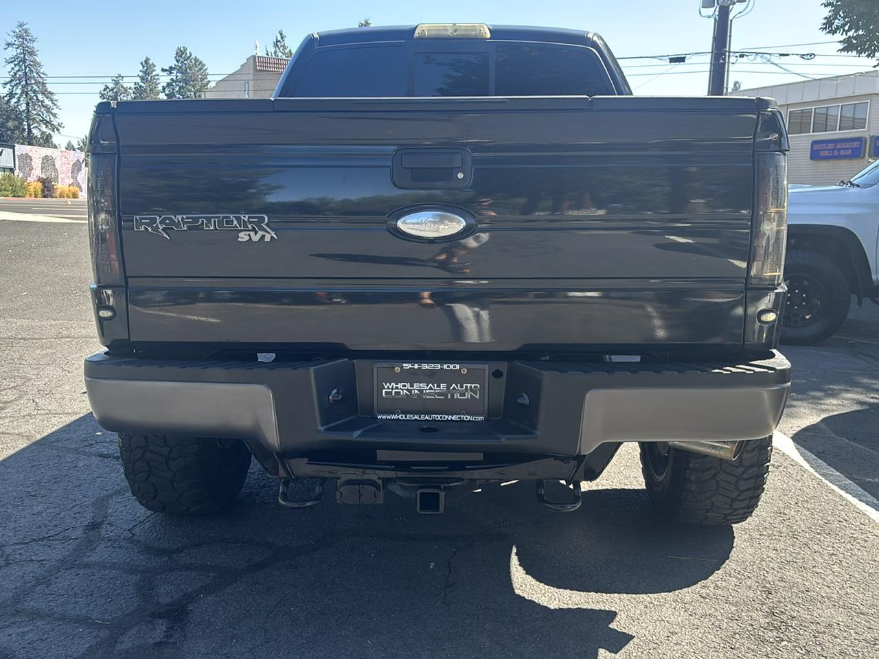 Ford F-150 4WD SuperCrew 145" SVT Raptor 2011
