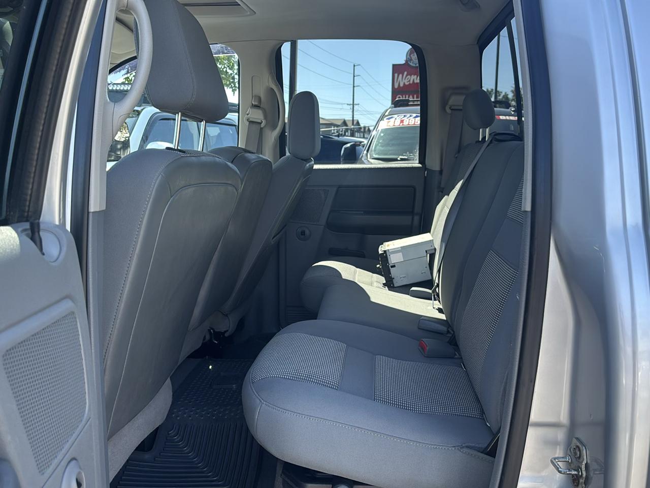 Dodge Ram 3500 4WD Crew Cab 149" SLT 2007