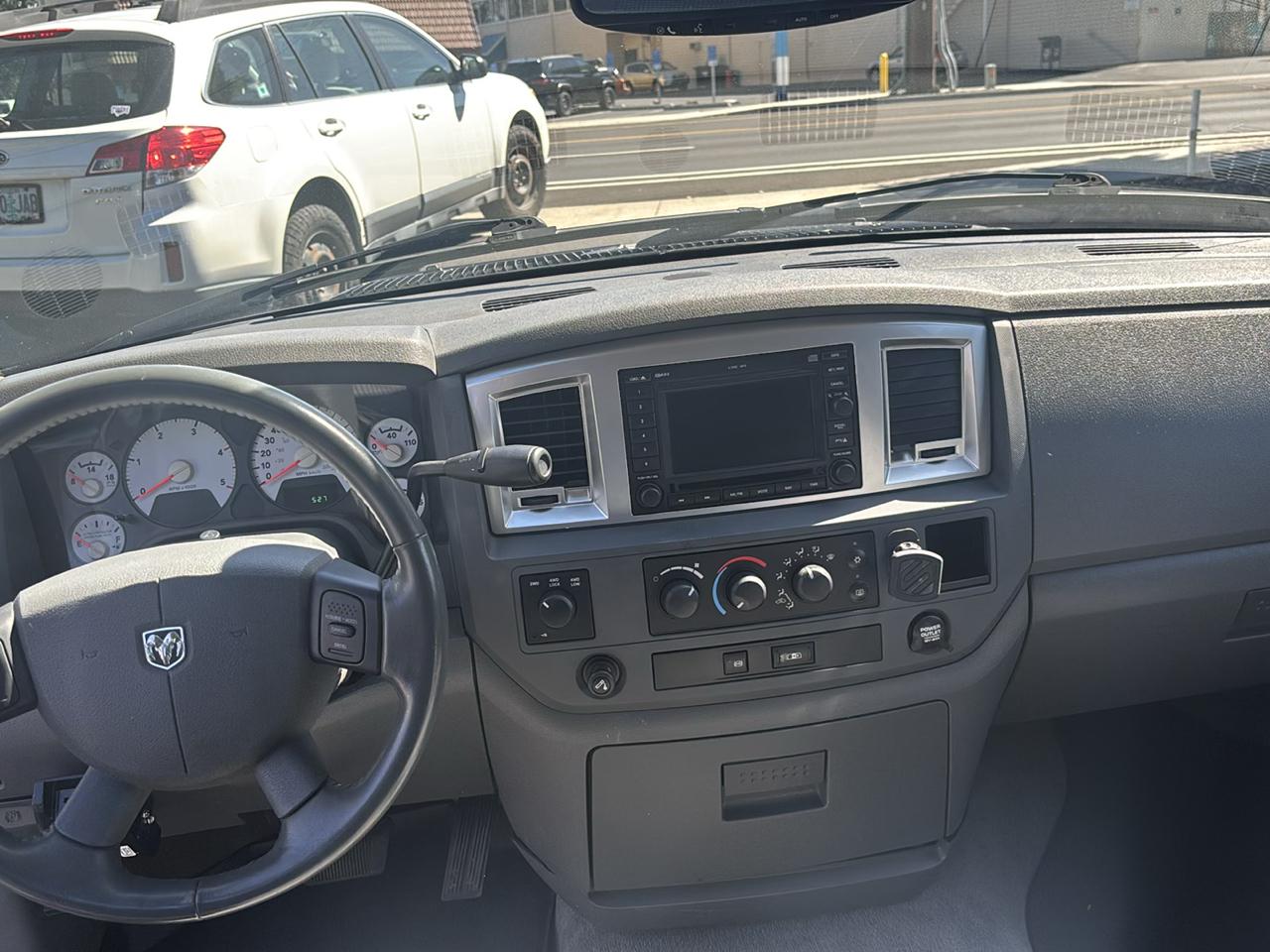 Dodge Ram 3500 4WD Crew Cab 149" SLT 2007