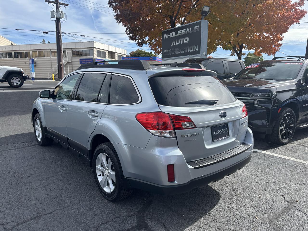Subaru Outback 2.5i Premium 2013