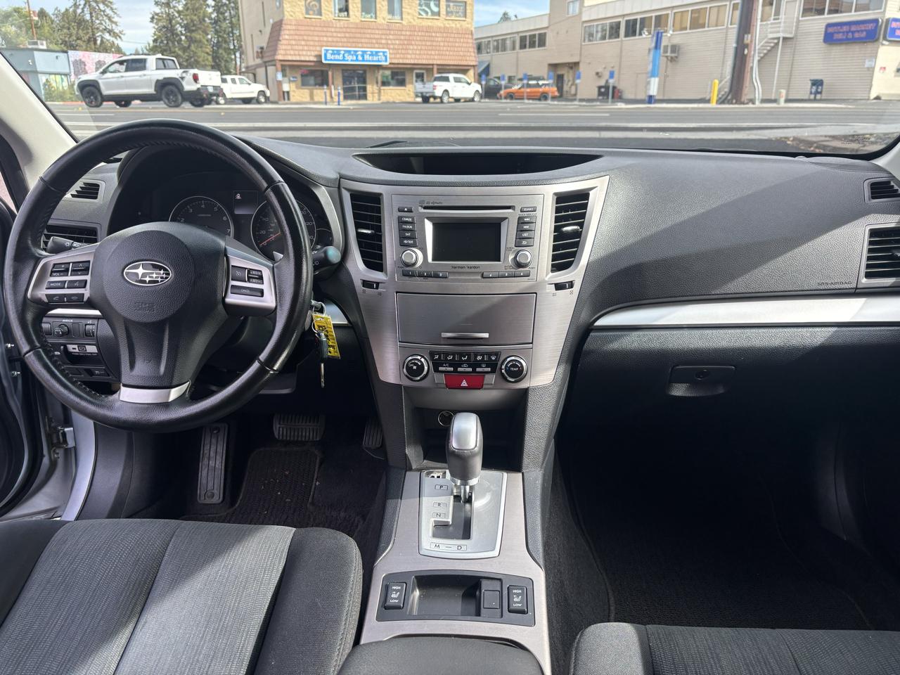Subaru Outback 2.5i Premium 2013