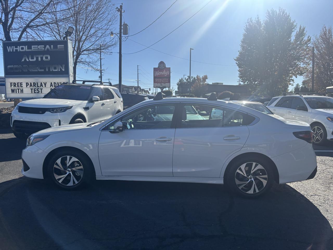 Subaru Legacy Premium 2022