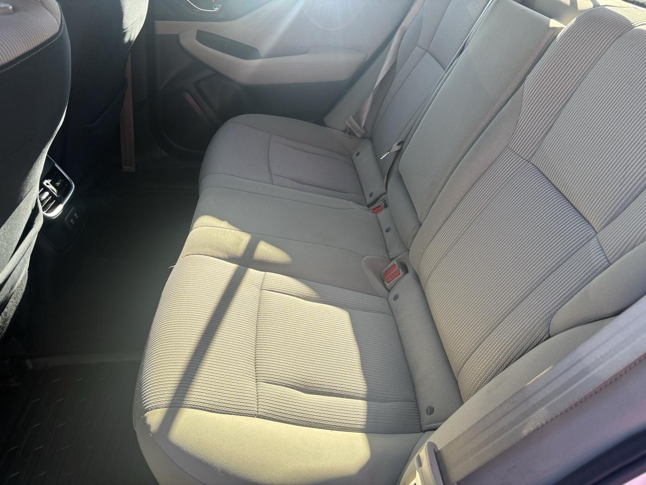 Subaru Legacy Premium 2022