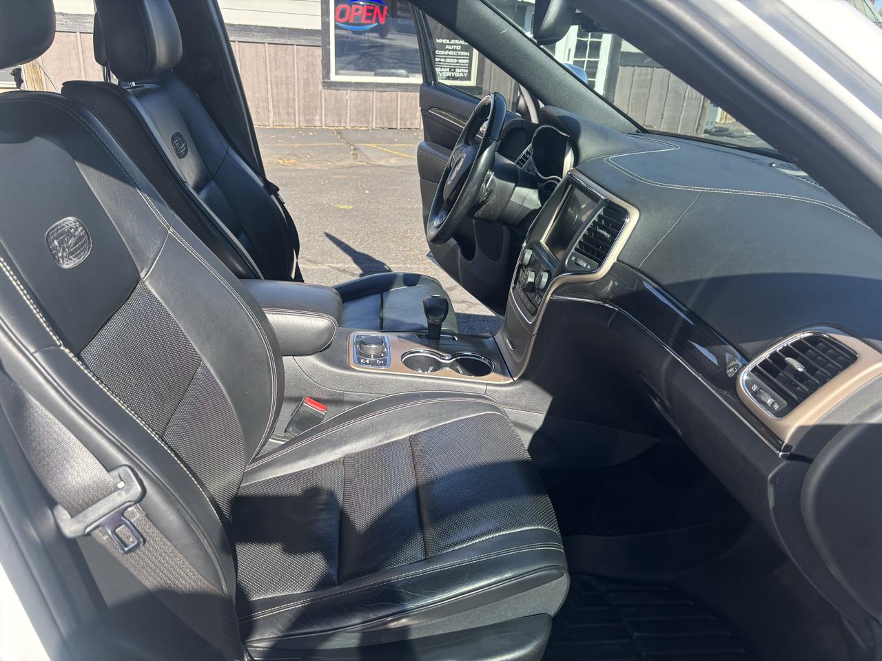 Jeep Grand Cherokee photo 11