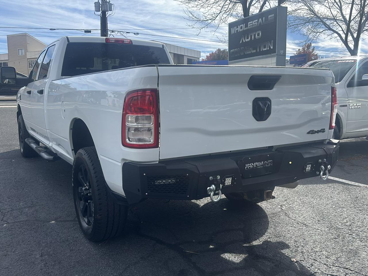 RAM 2500 Tradesman Crew Cab LWB 4WD 2023