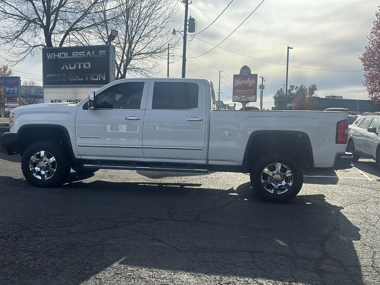 GMC Sierra 2500HD 4WD Crew Cab 153" SLT 2019