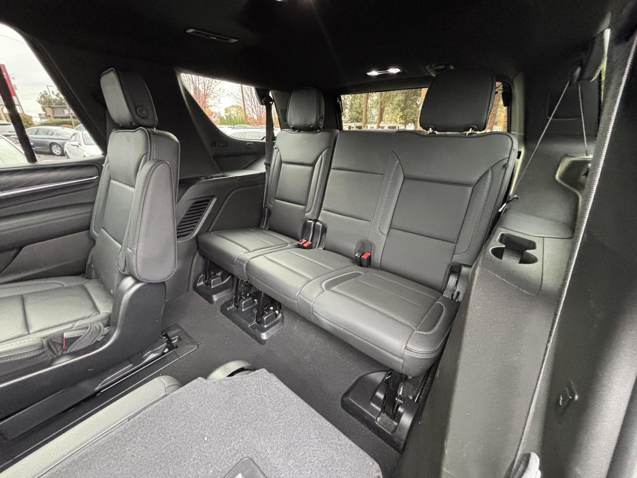 GMC Yukon Denali 4WD 2021
