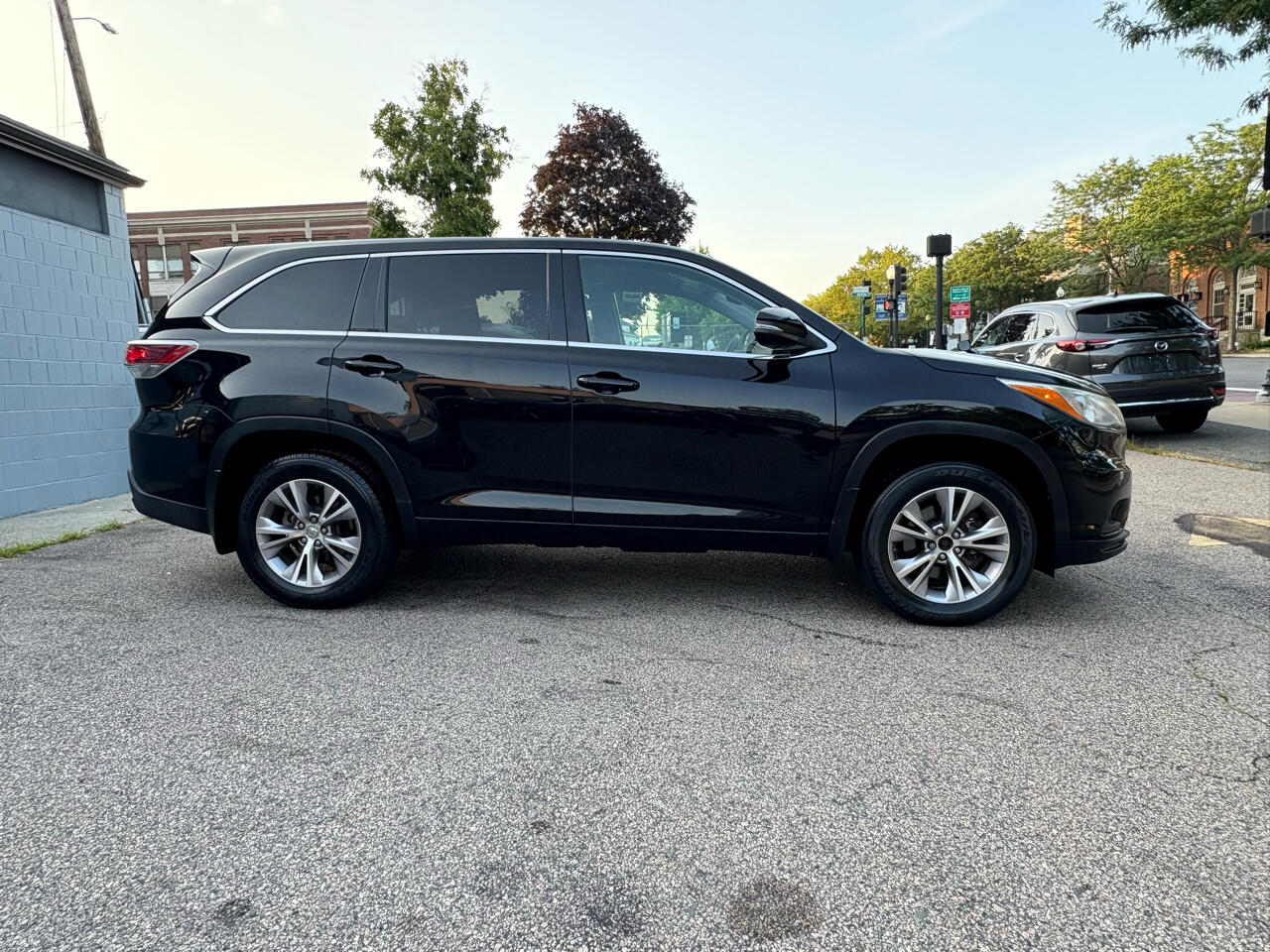 Toyota Highlander LE Plus V6 AWD (Natl) 2015 Toyota Highlander LE Plus V6 AWD (Natl) 2015