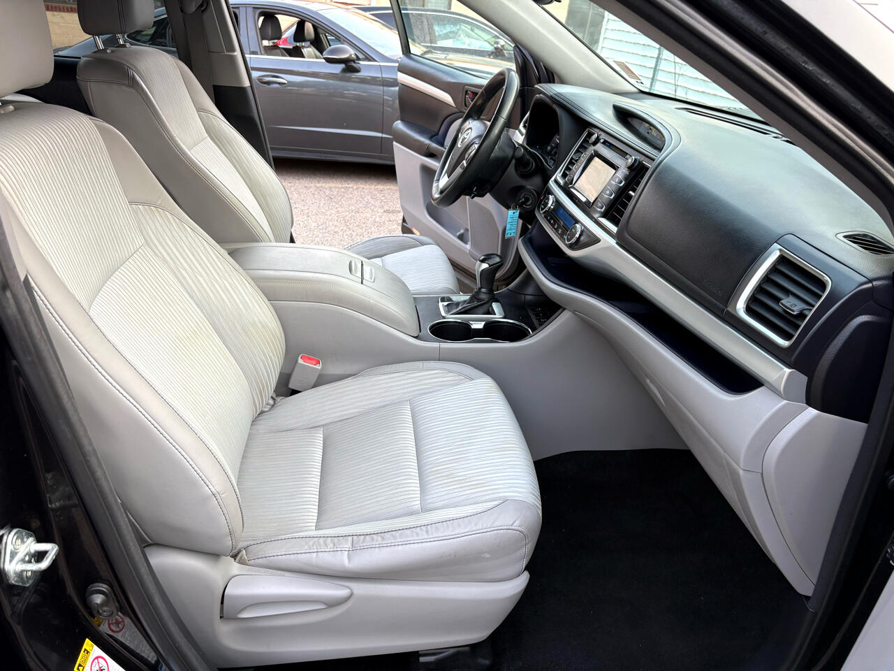 Toyota Highlander LE Plus V6 AWD (Natl) 2015 Toyota Highlander LE Plus V6 AWD (Natl) 2015