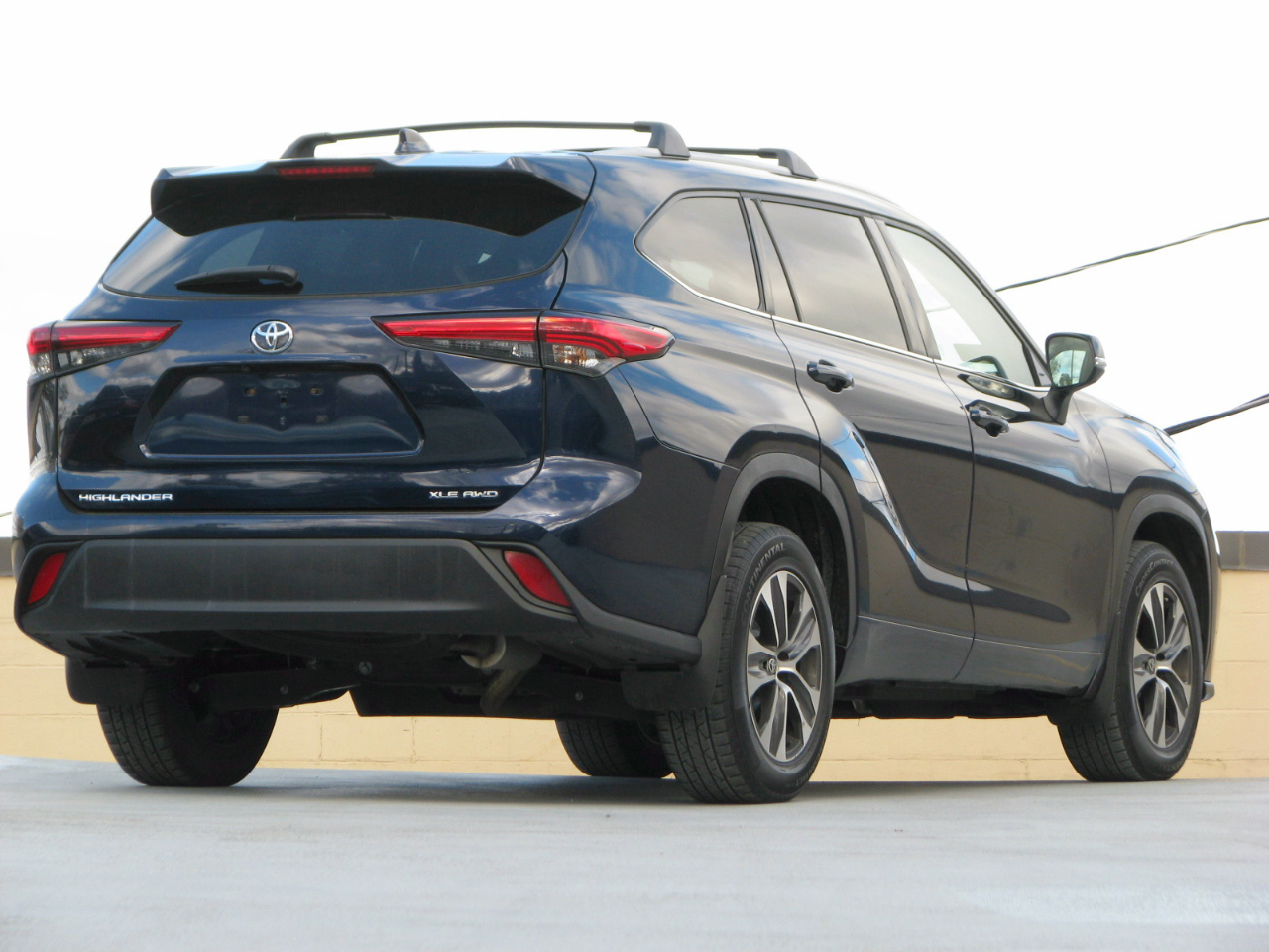 Toyota Highlander XLE Nav AWD V6 2022 Toyota Highlander XLE Nav AWD V6 2022