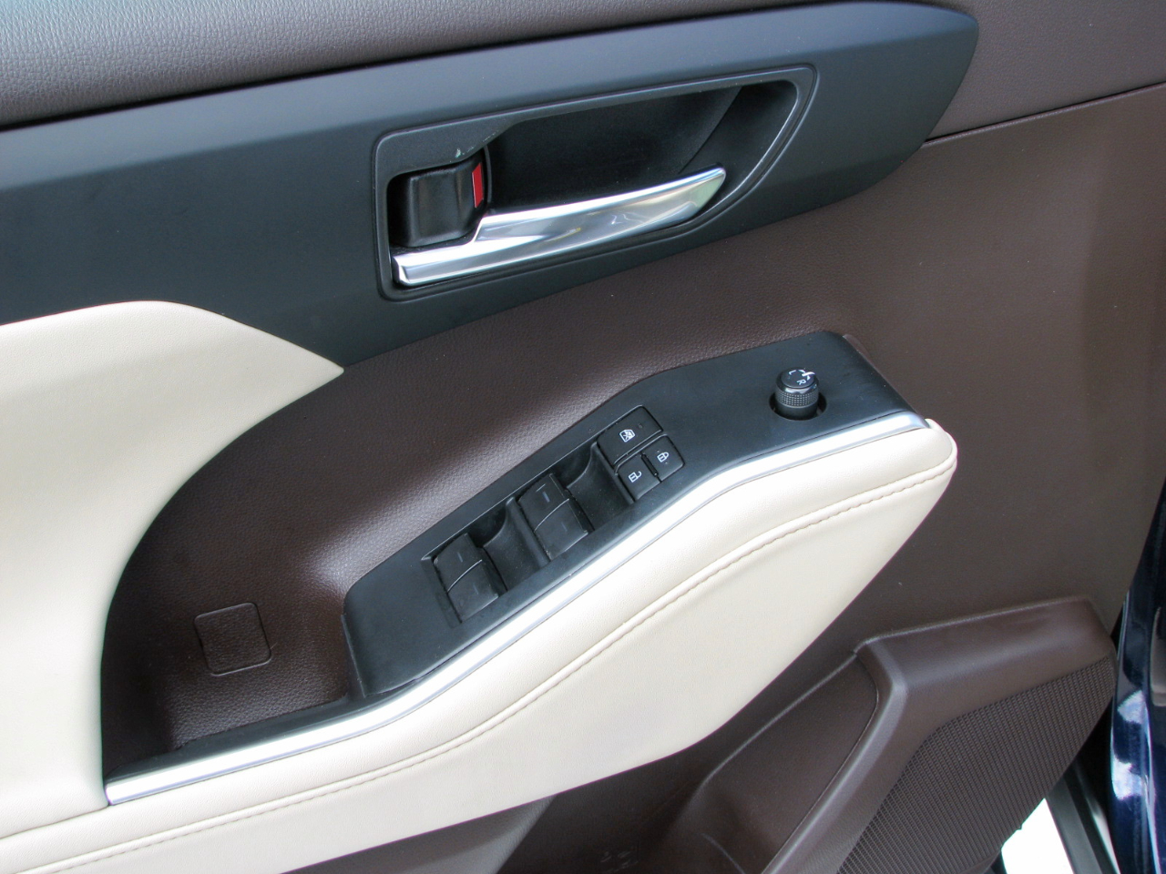 Toyota Highlander XLE Nav AWD V6 2022 Toyota Highlander XLE Nav AWD V6 2022