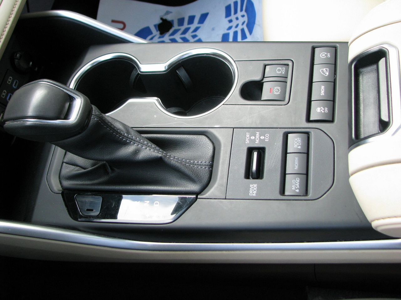 Toyota Highlander XLE Nav AWD V6 2022 Toyota Highlander XLE Nav AWD V6 2022