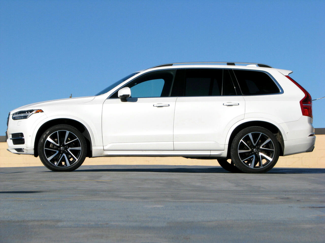 Volvo XC90 T6 Momentum AWD 2018