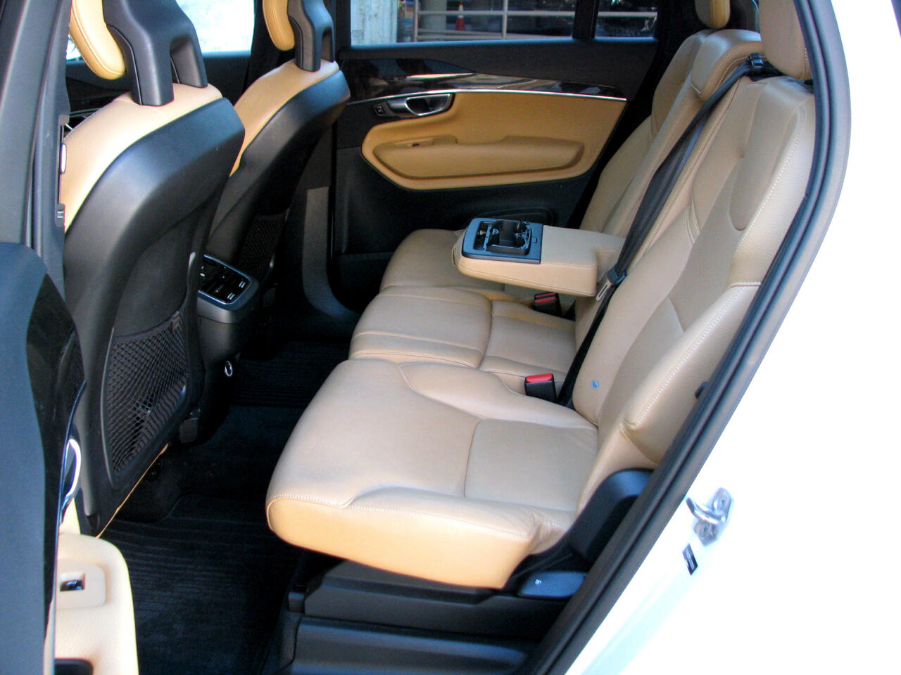 Volvo XC90 T6 Momentum AWD 2018