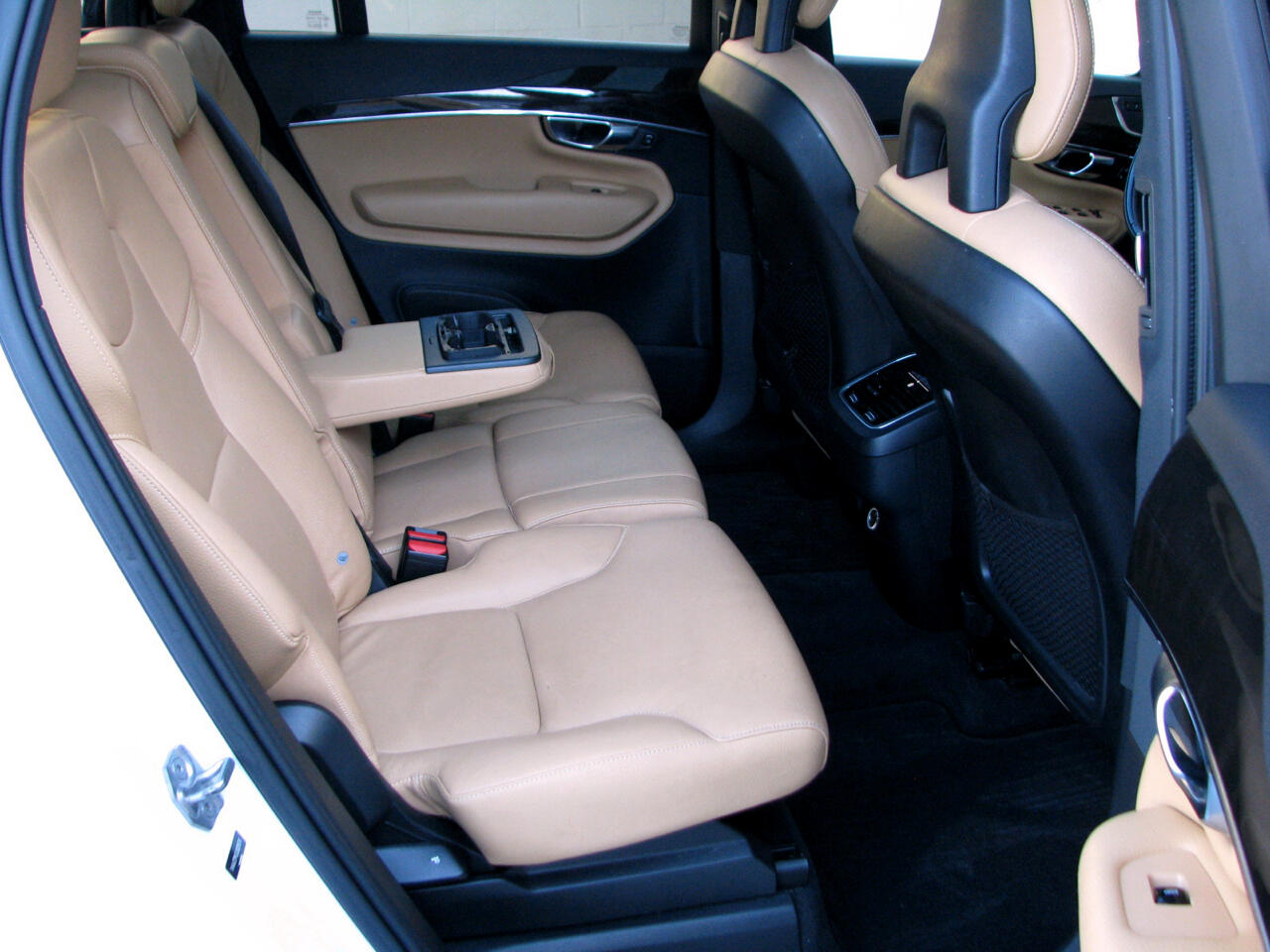 Volvo XC90 T6 Momentum AWD 2018