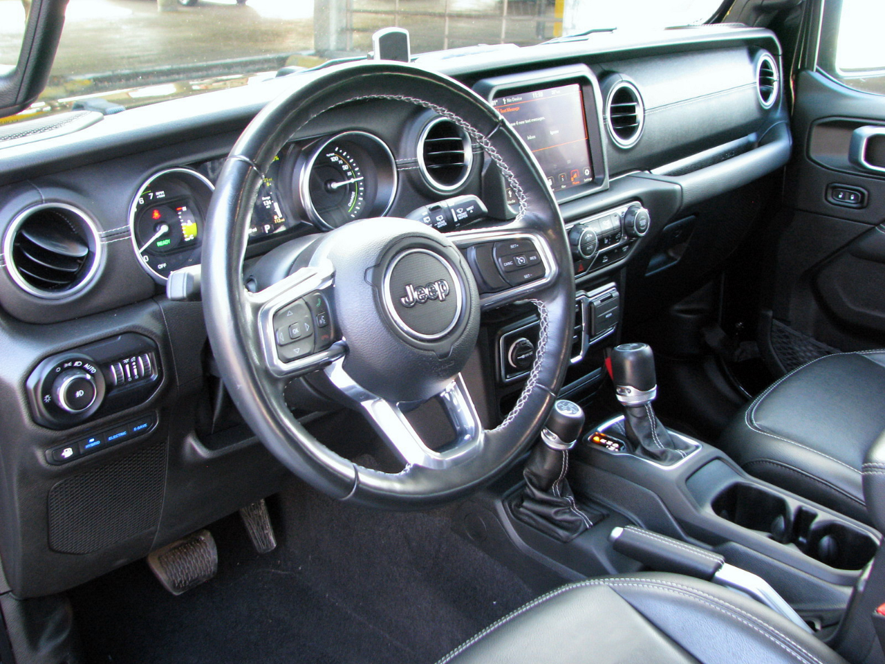 Jeep Wrangler 4xe Unlimited Sahara 2022