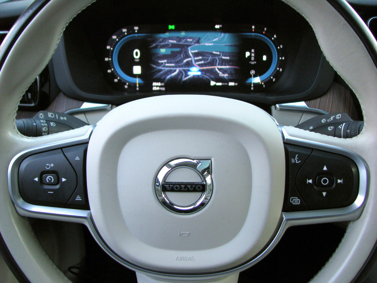 Volvo XC60  2022
