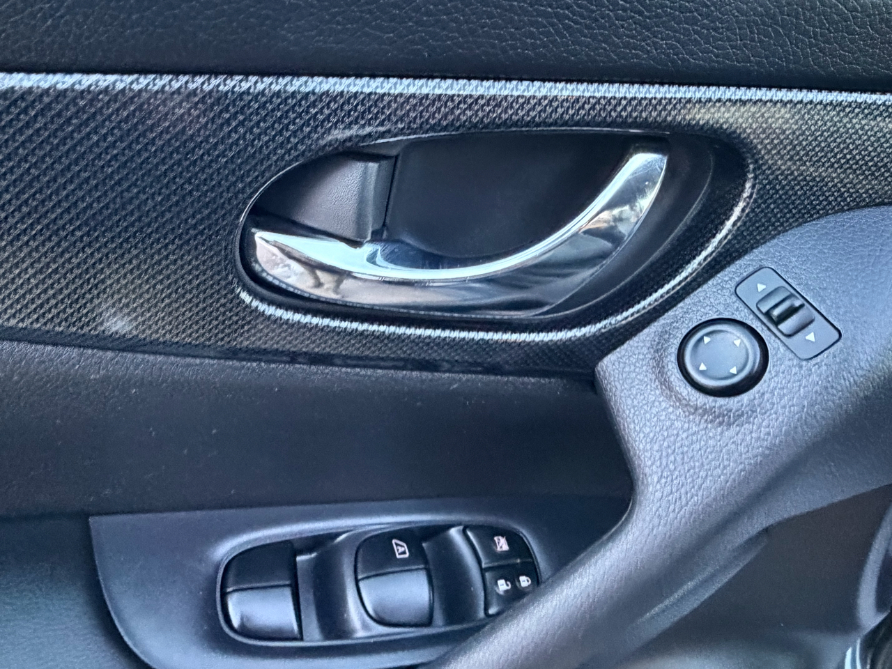 Nissan Rogue S AWD 2014