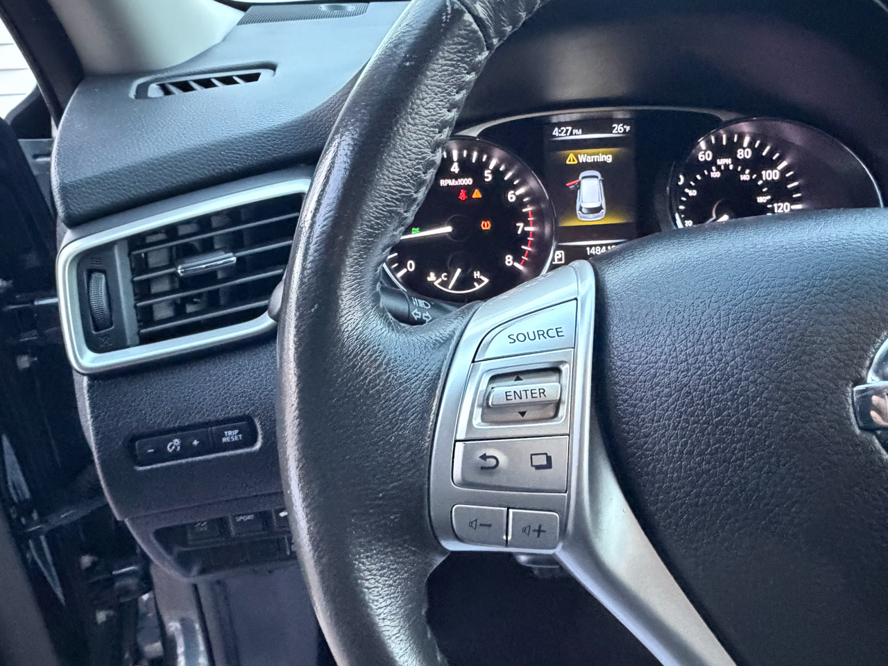 Nissan Rogue S AWD 2014