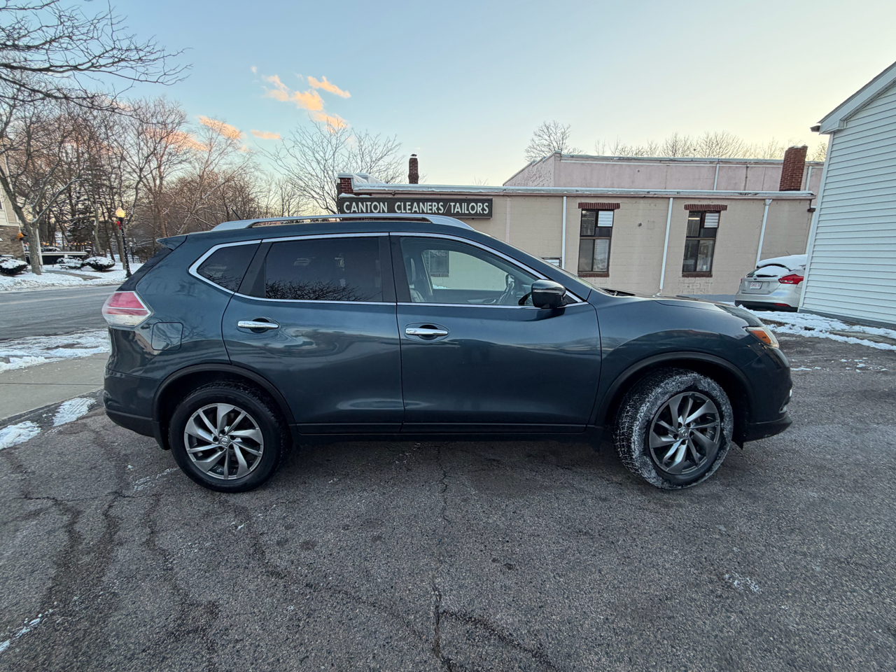 Nissan Rogue S AWD 2014