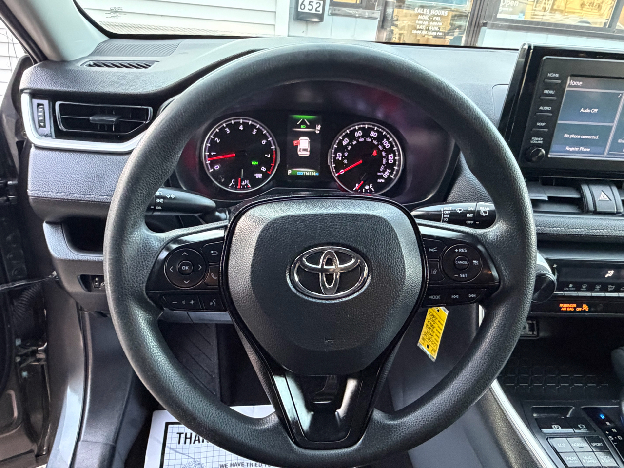 Toyota RAV4 LE AWD 2019