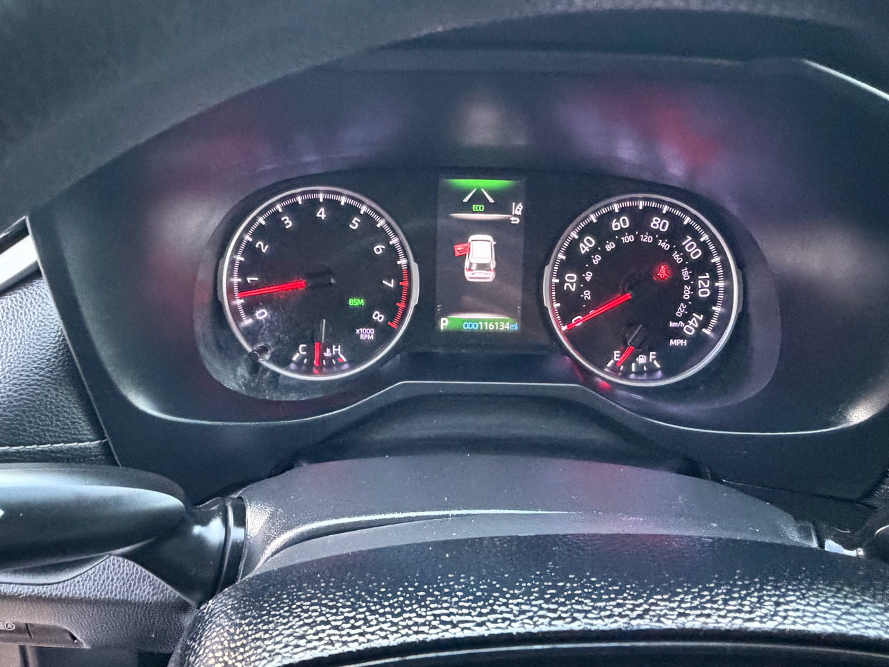 Toyota RAV4 LE AWD 2019