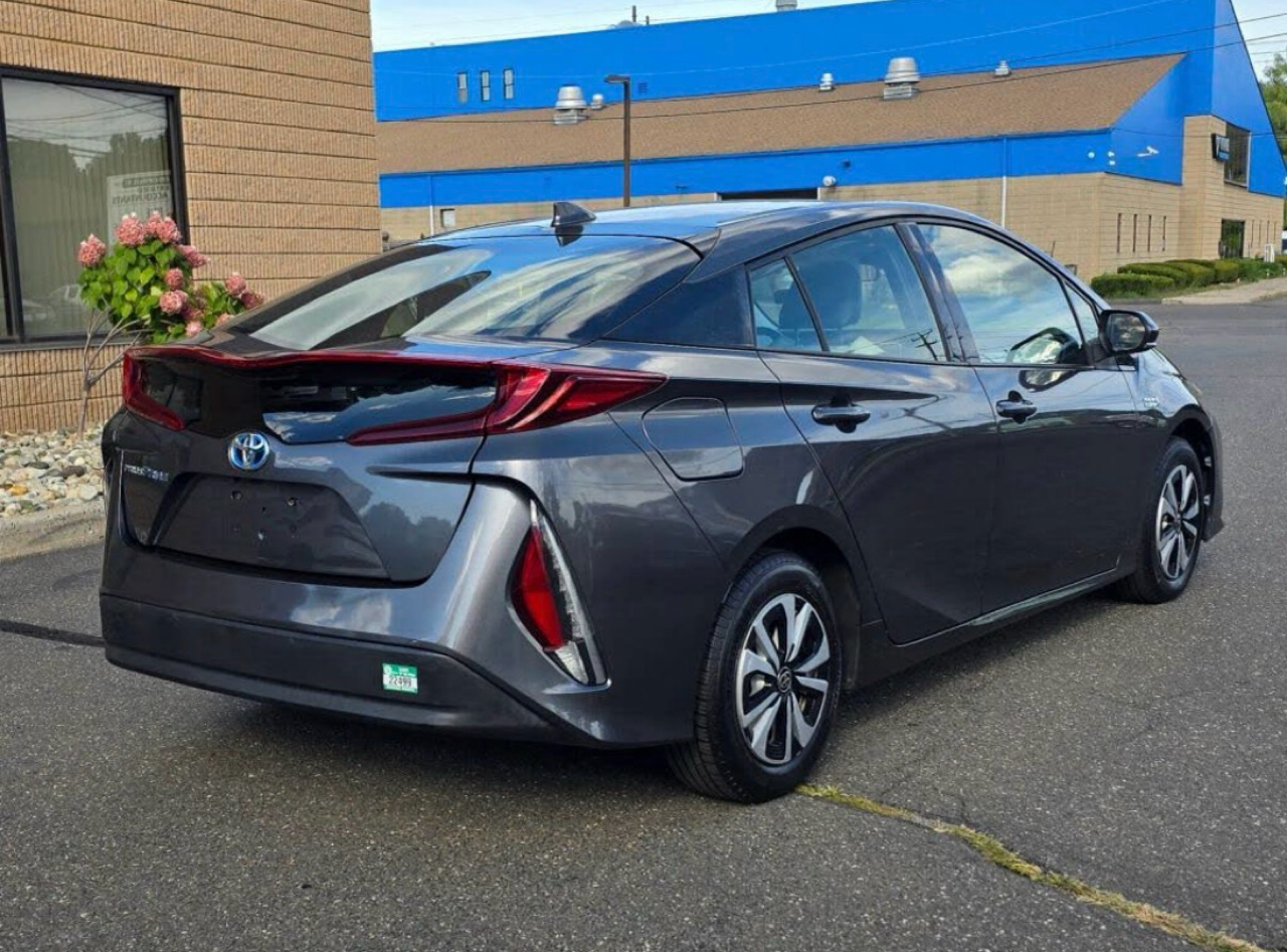Toyota Prius Prime Premium 2017